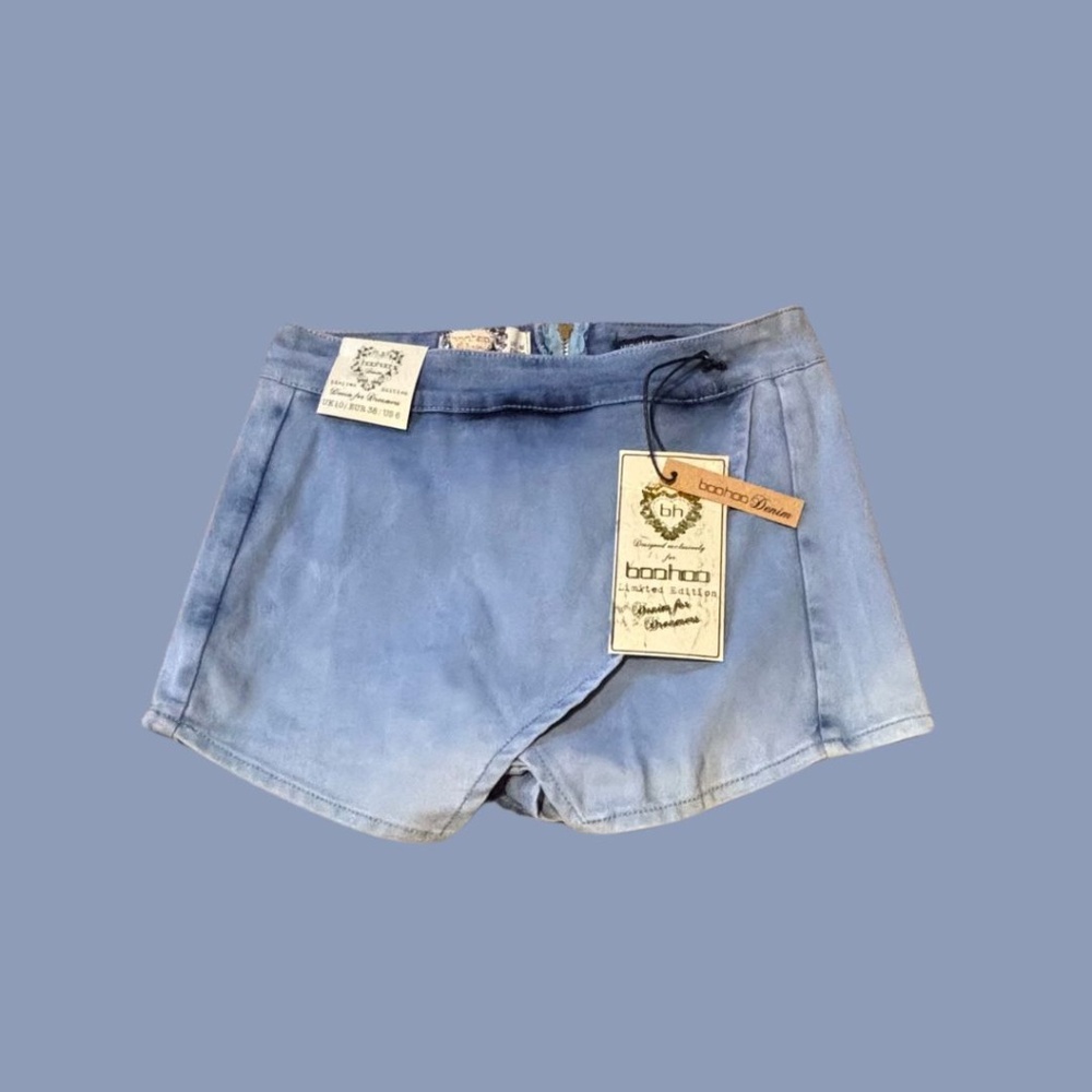 BooHoo Denim Limited Edition Shorts NWT Size 6